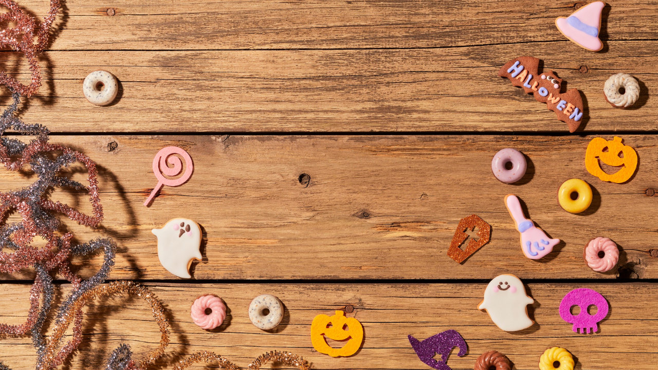 50 Best Halloween Party Games For Adults That Are Actually Fun